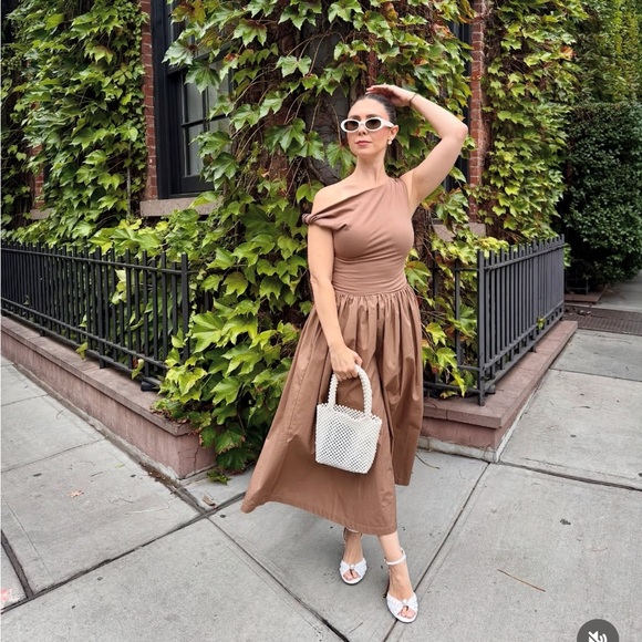 EN SAISON Brown Parker Mixed Media Off Shoulder Midi Dress Size Medium - Picture 2 of 10